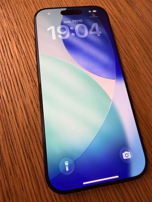 iPhone 16 Pro Preto Titânio 256Gb