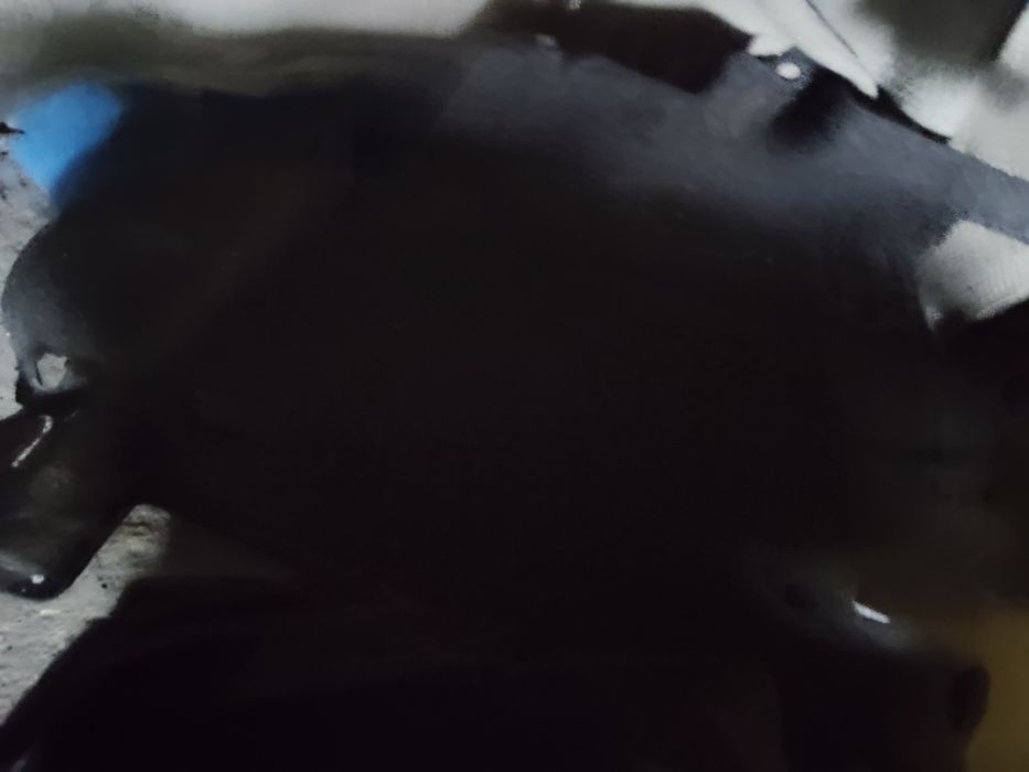 Porta luvas golf 4 e forras da mala e plásticos interiores