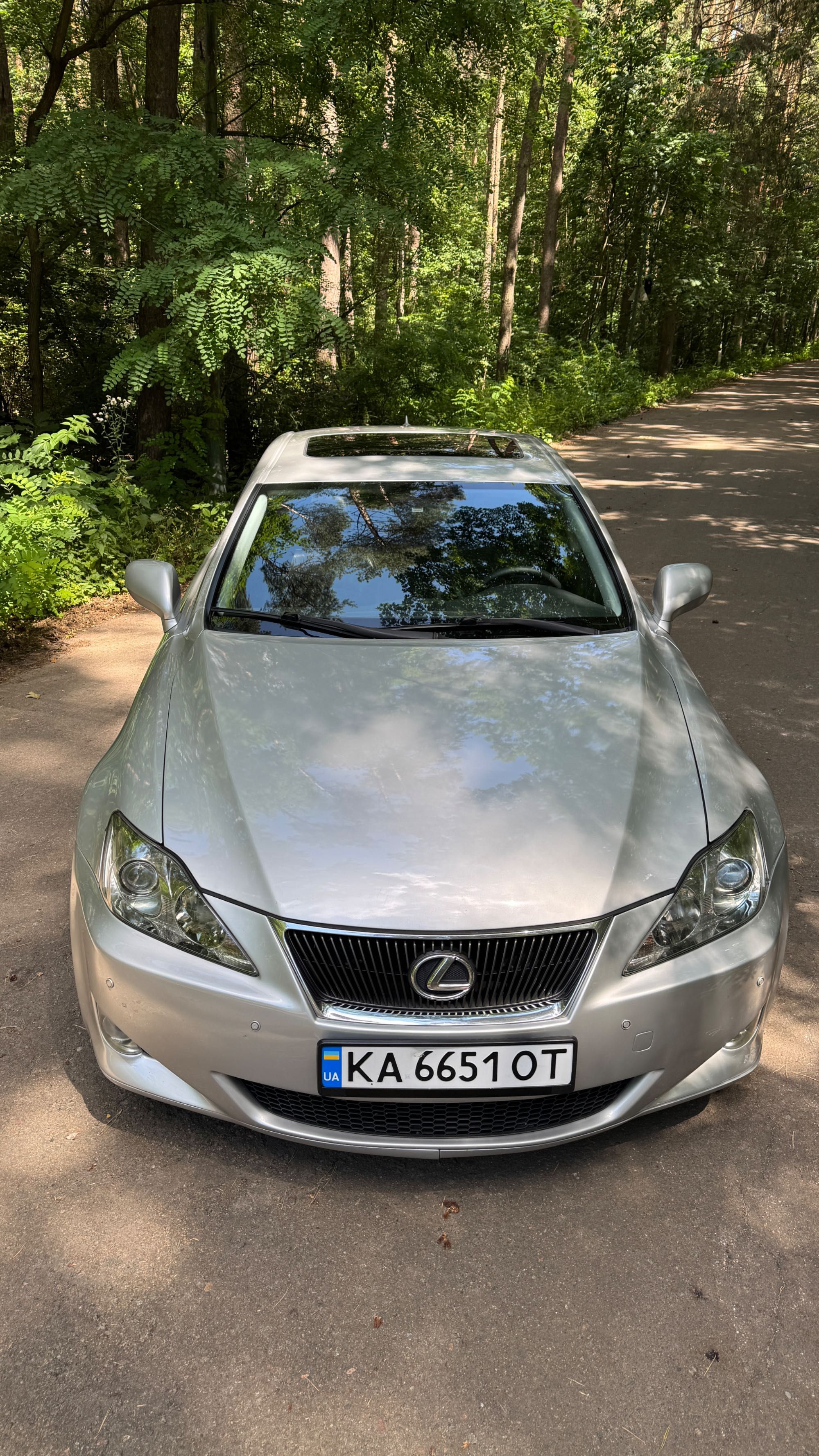 Продам Lexus is 250 awd 2007