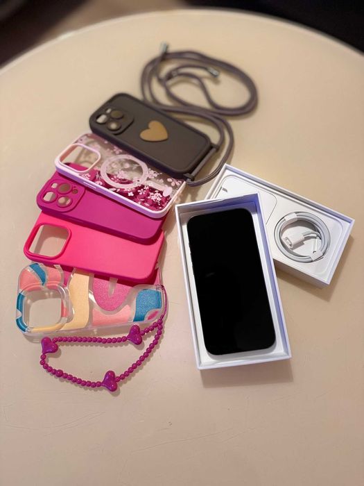iPhone 14 Pro Deep Purple + komplet etui gratis