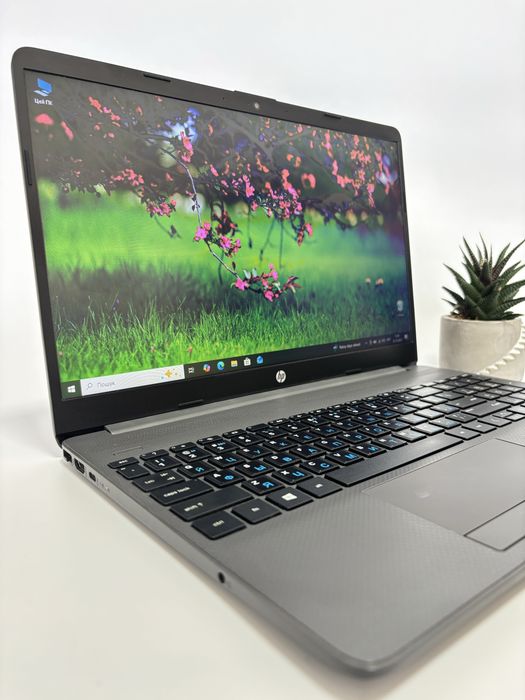 HP NoteBook 250 G8