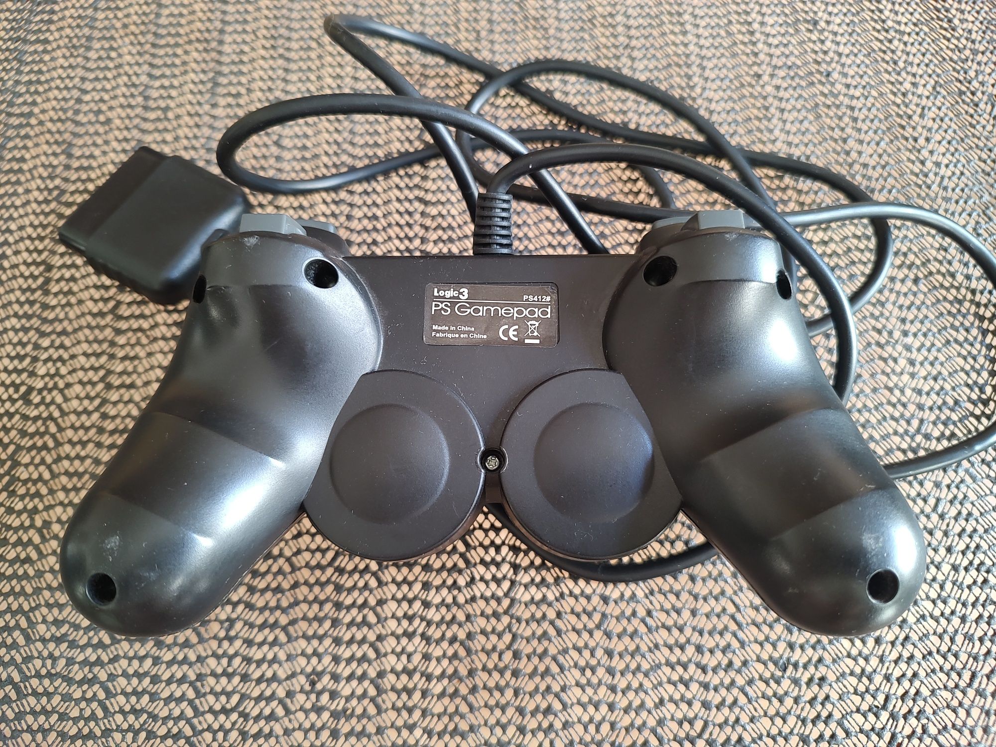 Pad PlayStation 2 - Logic 3 PS GamePad - Bardzo Dobry Stan - Okazja!