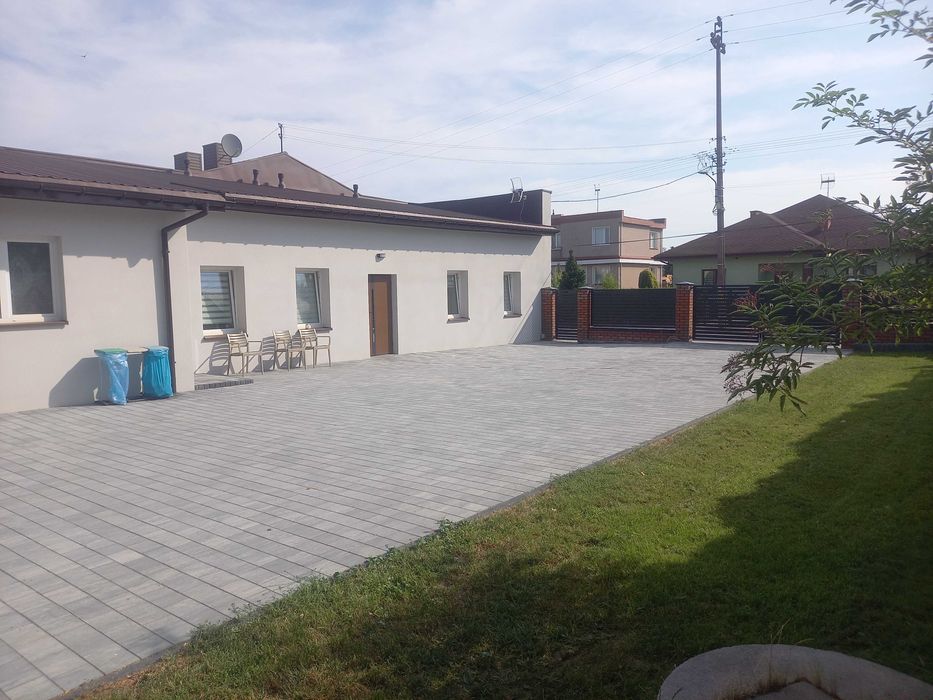 Noclegi, Pokoje pracownicze Brzeziny Koluszki Stryków