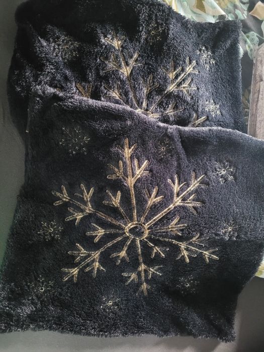 Poszewki na poduszki świąteczne 2szt stan idealny eurofirany