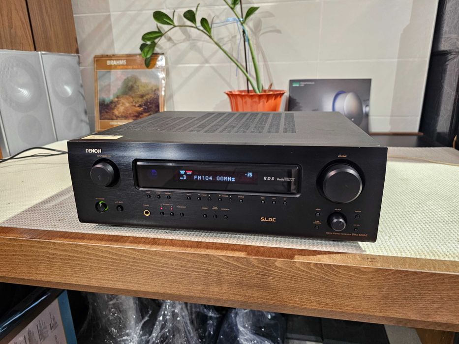 Стерео ресивер Denon DRA-500AE AM/FM Stereo Receiver