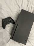 konsola xbox x czarny w okazyjnej cenie!