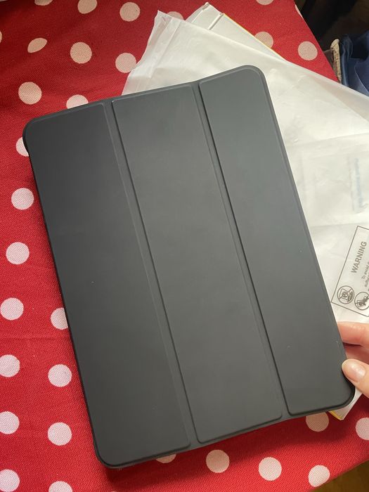 Чохол на iPad 10.9