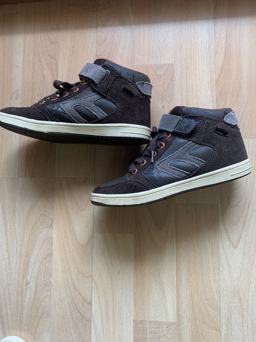 Botas castanhas menino, N.33