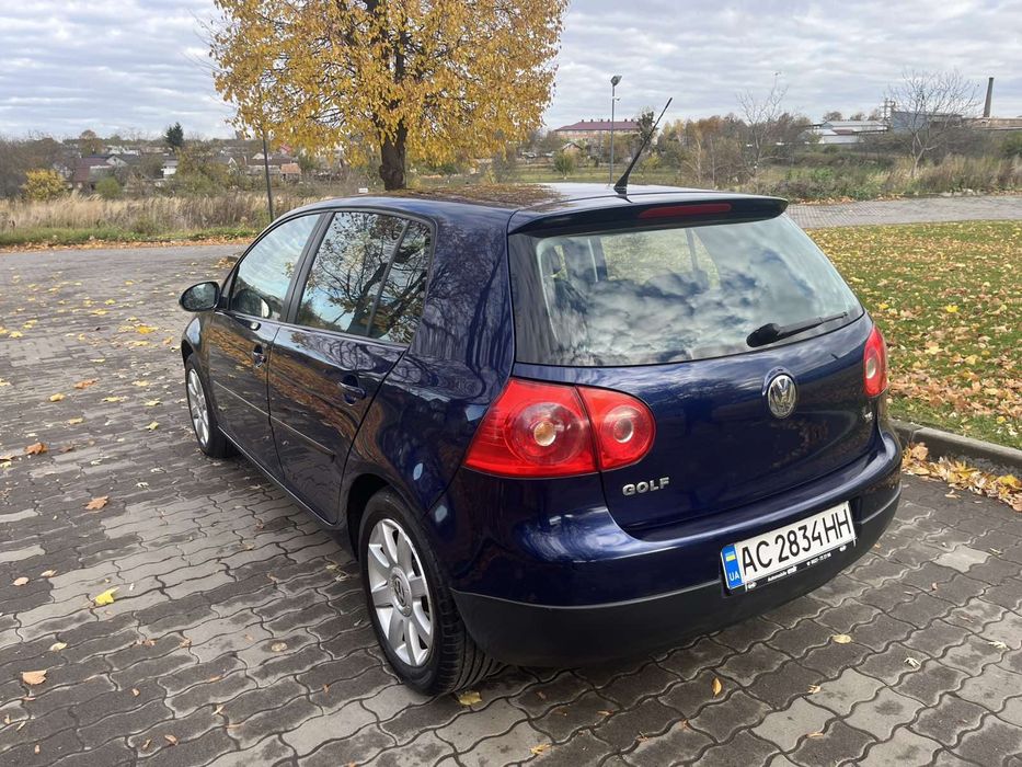 Volkswagen Golf 5 1.6 mpi