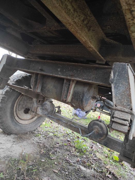 Продам зіловського прицепа
