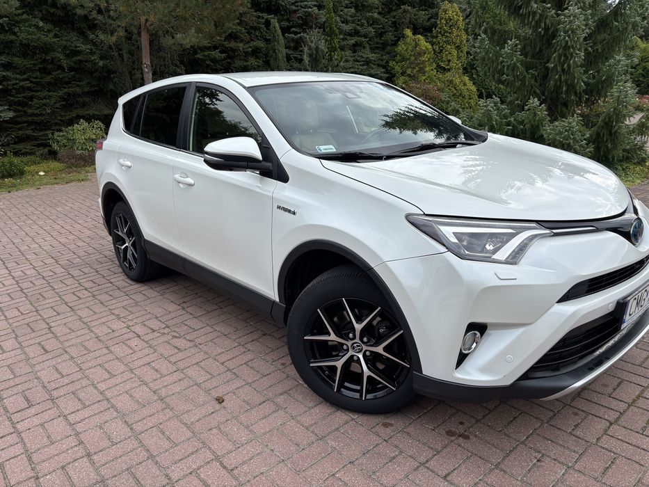Toyota Rav4 PRESTIGE 4x4 2016r. 2.5 Hybryda, przebieg 125600