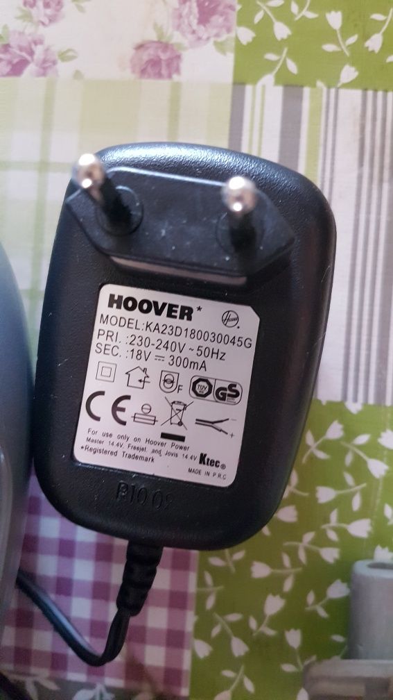 Aspirador de mão Hoover