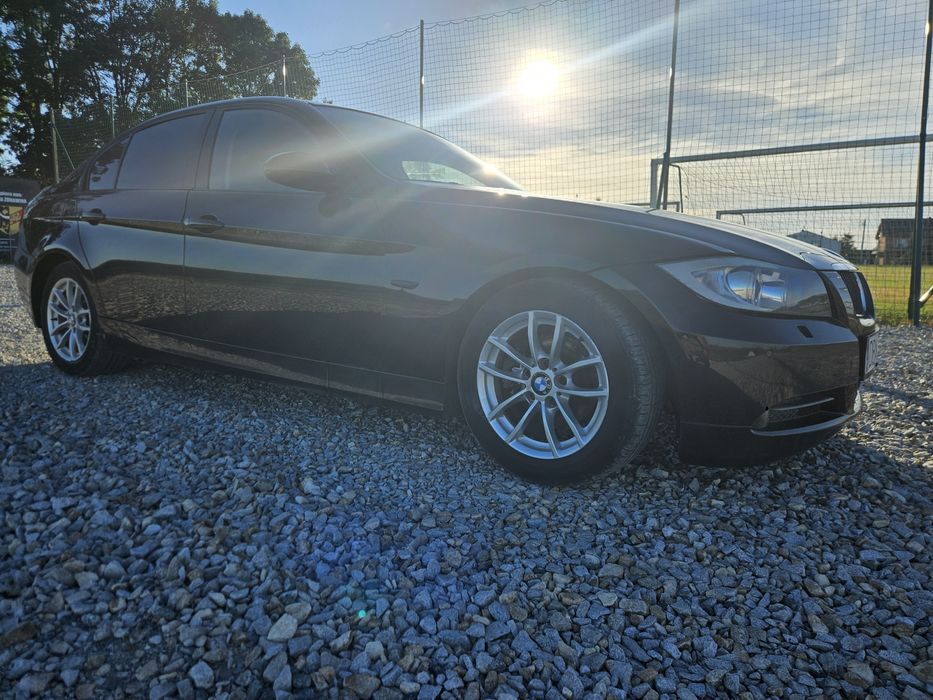 Bmw 3 E90 sedan 2.0diesel 210koni Zadbana Xenony Navi Android Sporty