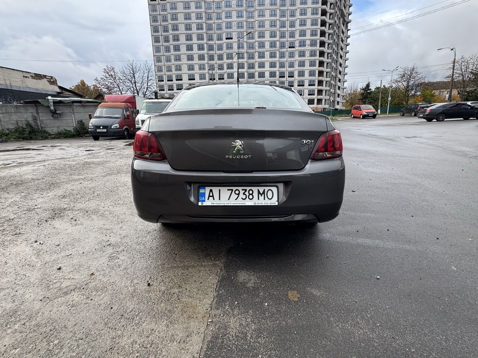 Peugeot 301 офіційний