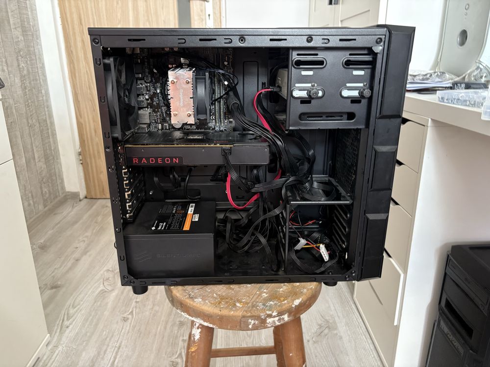 Komputer gamingów z RX480 i 16gb ram