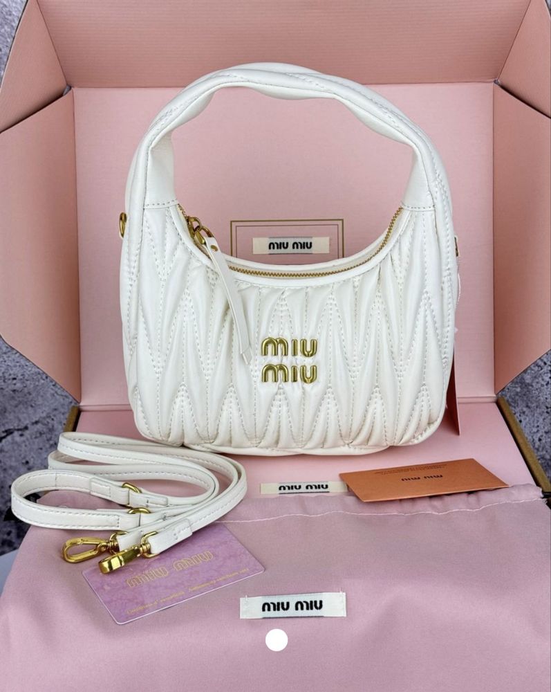 РОЗПРОДАЖ Новенькі Сумочки Miu Miu Leather