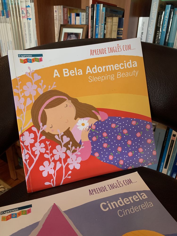 Livro infantil - Aprende en inglês com… Cinderela (4 livros)