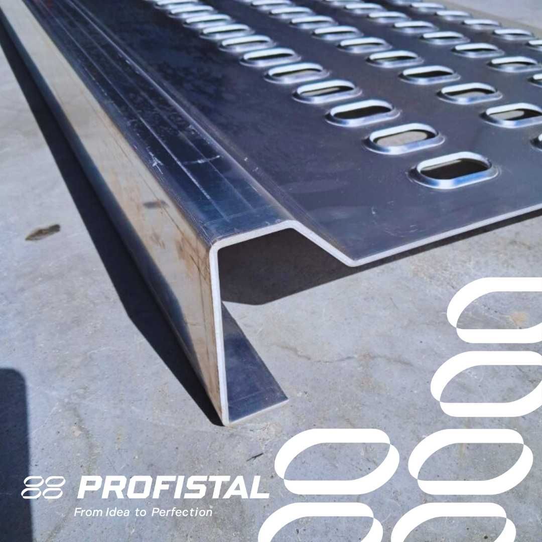 Panel z profilem bocznym aluminiowy LOHR - blacha na najazd