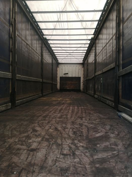 Naczepa Krone, oś podwieszana