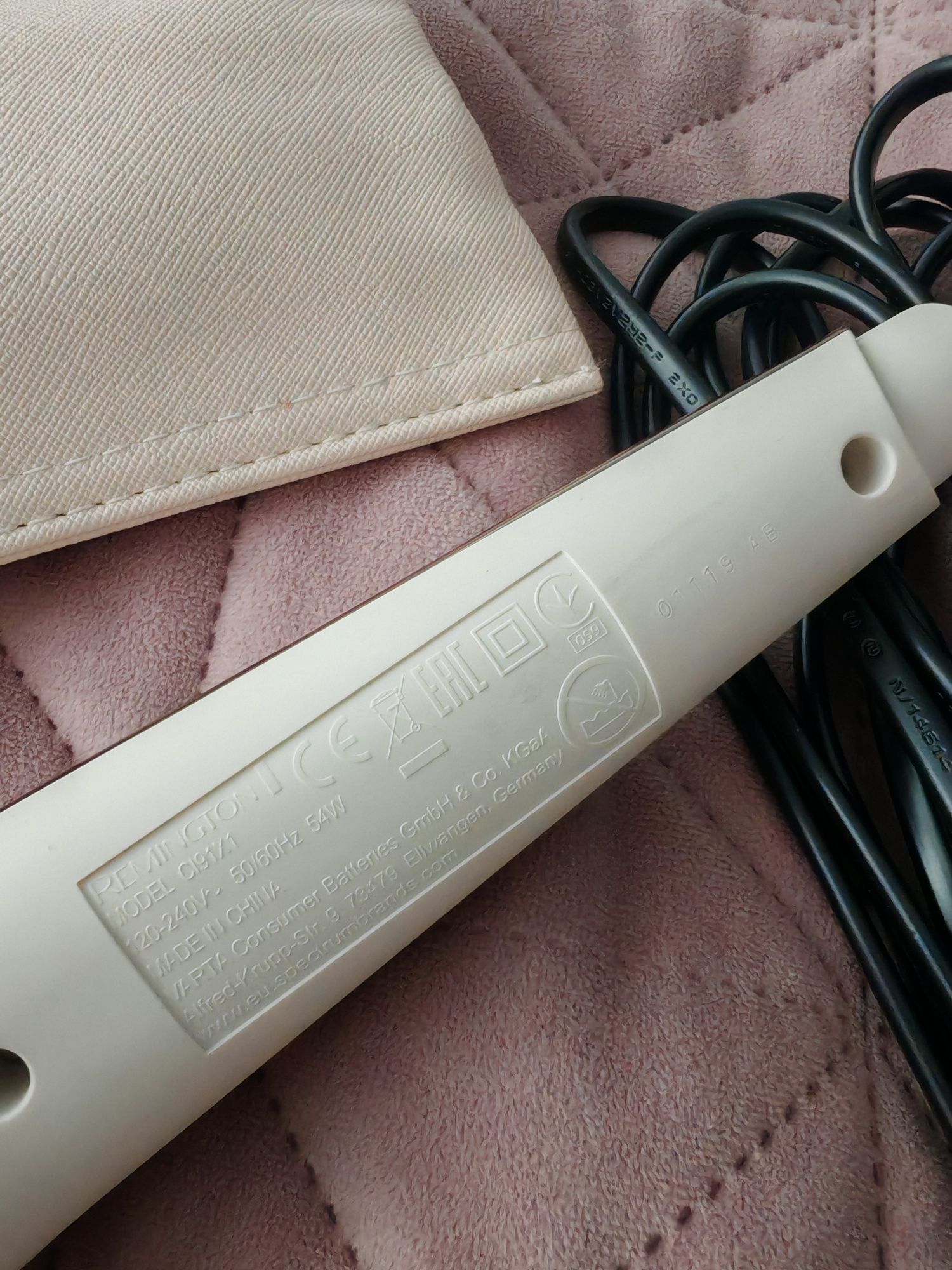 Lokówka Remington  PROluxe 25-38mm CI91X1