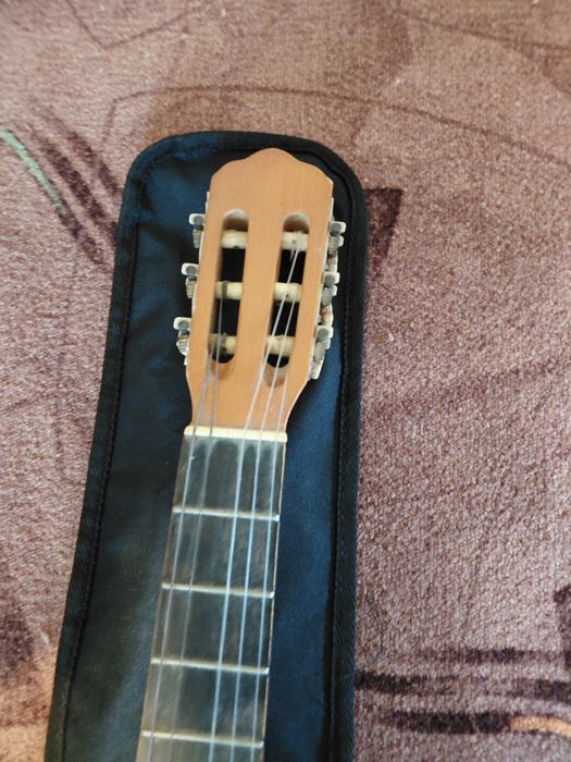 Продам музичний інструмент