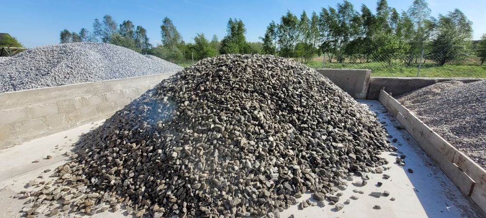 Kora kamienna  gnejs 32-63