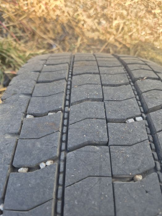 Ціна за два Два по ціні одного Резина шина Barum 285/70 R19.5