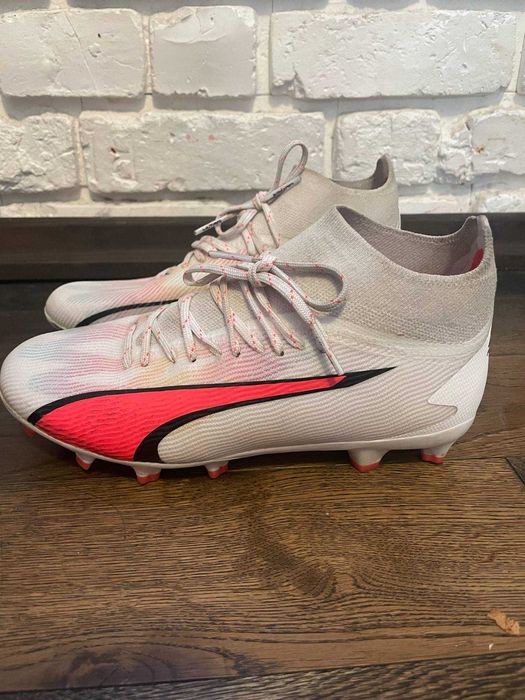 Buty piłkarskie Puma Ultra Pro FG/AG (rozmiar 35,5 - wkładka 22cm)