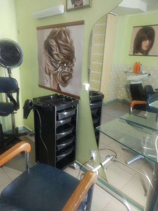 Салон в центрі міста сдає в аренду, міста для перукаря,та манікюруа.