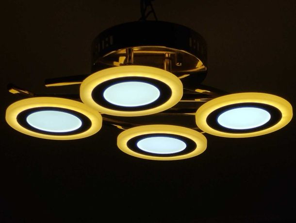 Люстра нова LED на 3 режими освітлення