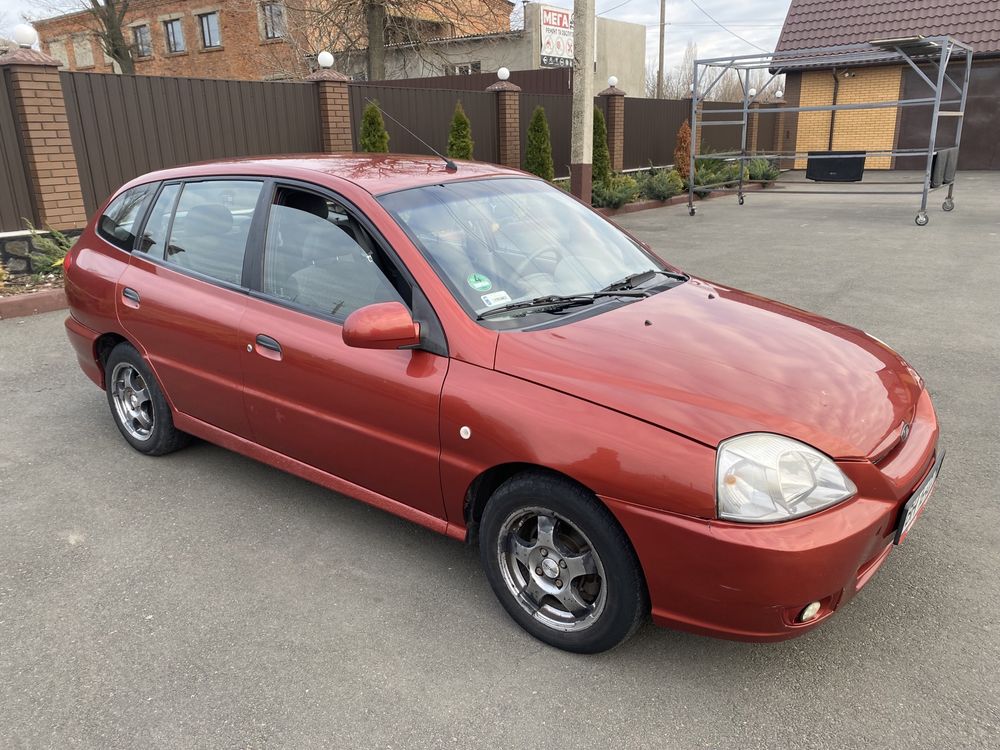 Продається автомобіль Kia Rio