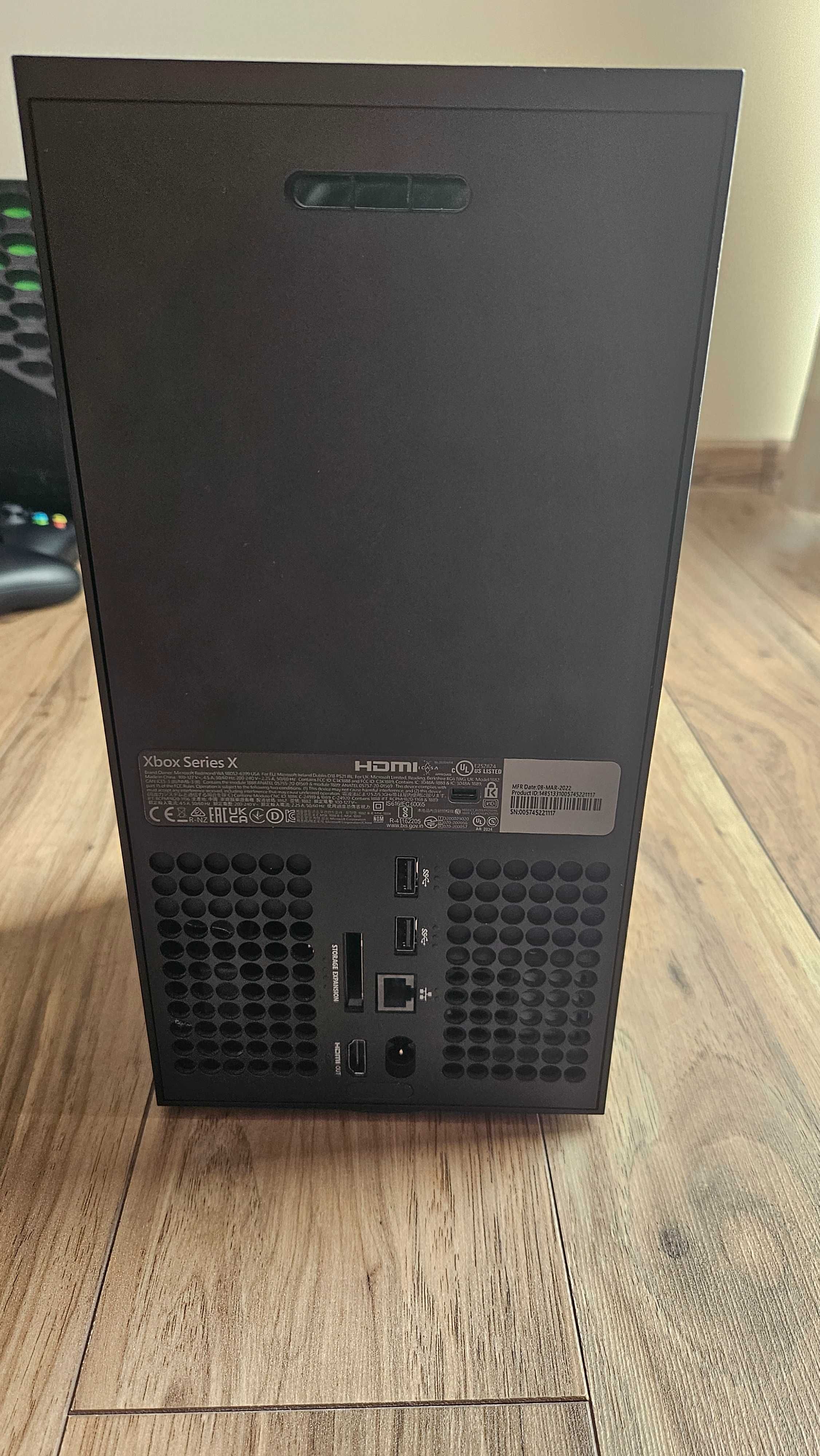 Xbox Series X + 2 pady + 3 gry – stan bardzo dobry, 100% sprawna