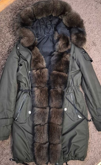 Парка жіноча,розмір s