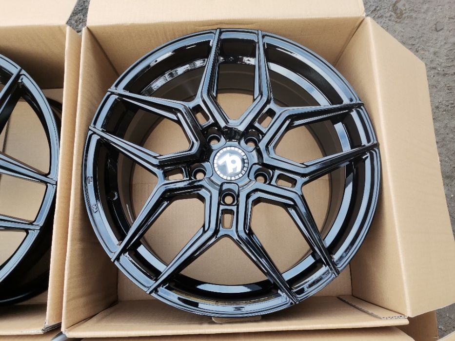 Alufelgi 5x120 19 ET33 BMW E46 E90 F10 F30 X1 X3 Opel Insignia VW T5