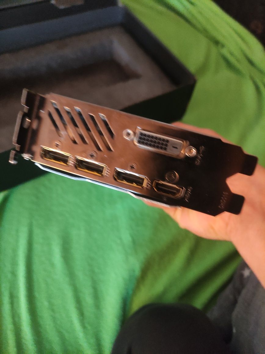Видеокарта gigabyte g1 gtx1060 3gb custom ( с коробкой )