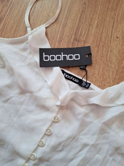 Новий білий жіночий топ boohoo