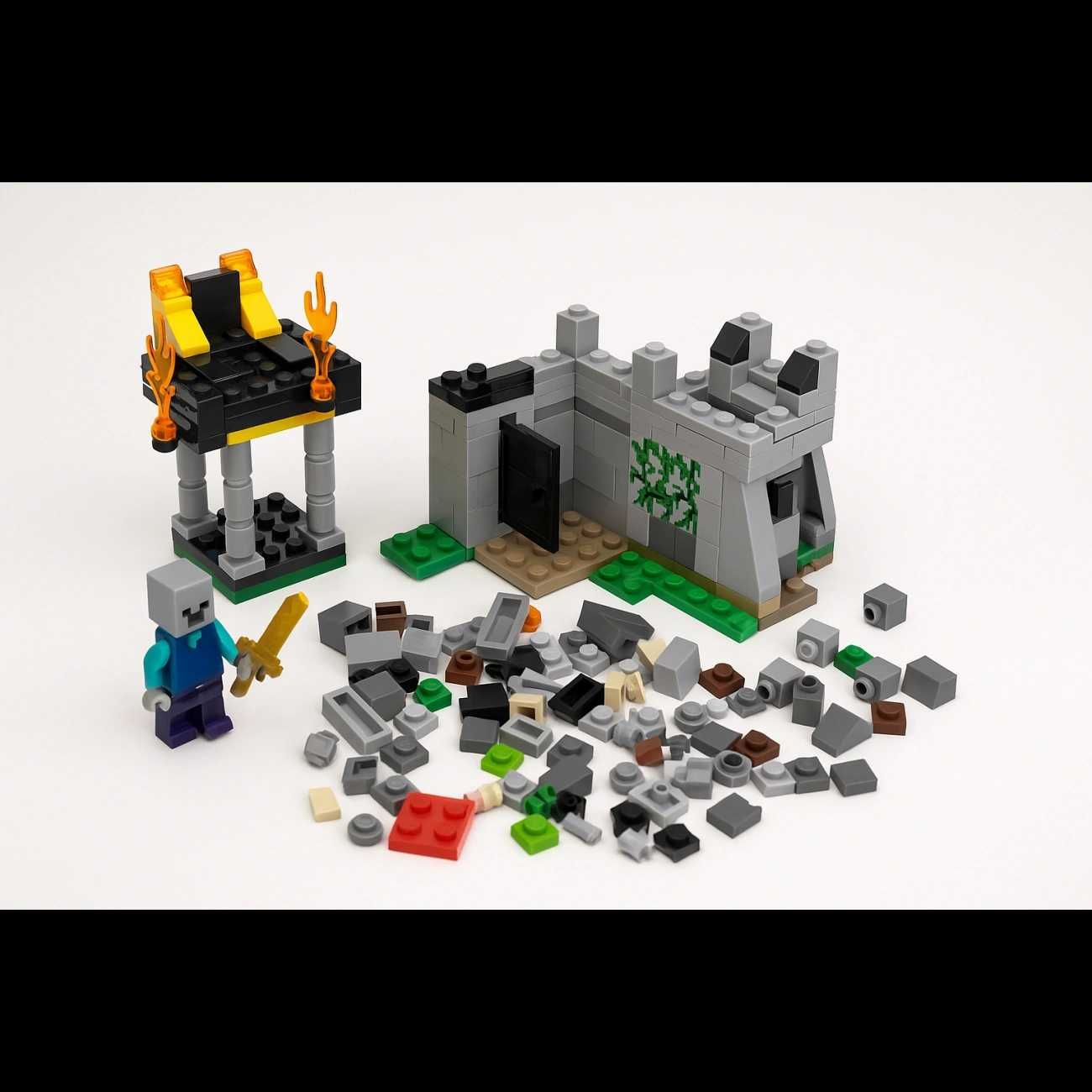 Дитячий конструктор у стилі LEGO "Фортеця з евокером" 307 деталей