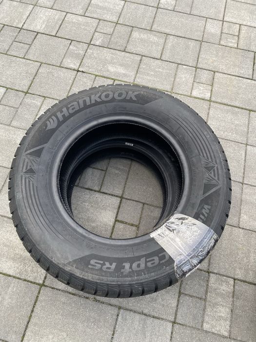 Opony zimowe Hankook Winter iCept RS 205/70R15