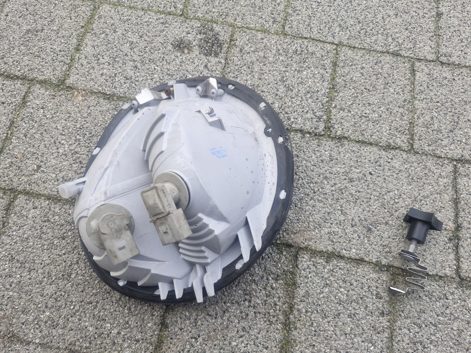 Lampa tyl new betlle