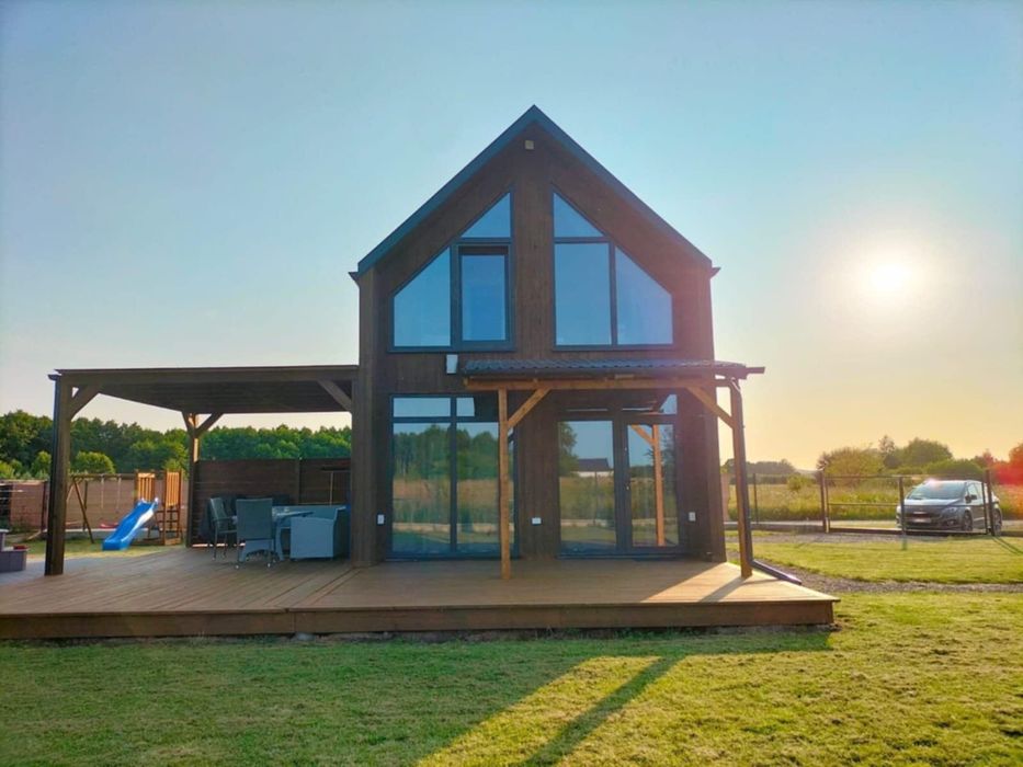 Domek wśród pięknej natury