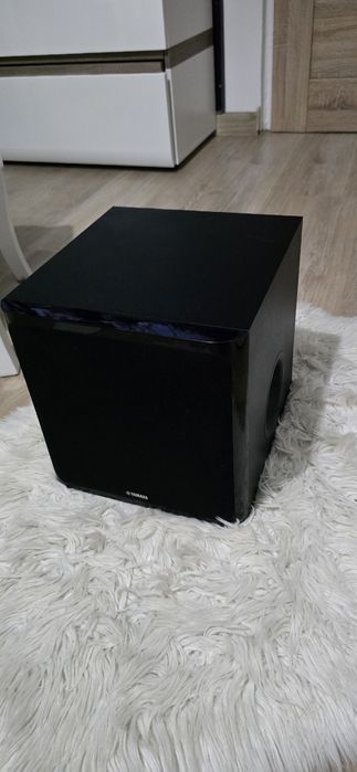 Subwoofer aktywny z głośnikami 5.1 Yamaha