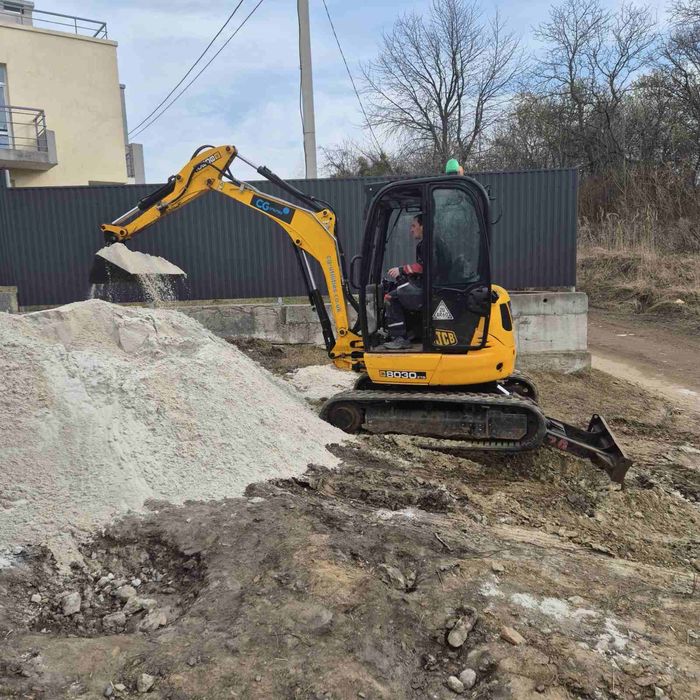 Оренда міні-екскаватора jcb8030, послуги екскаватора, земляні роботи