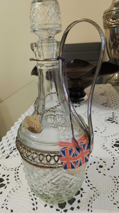 Elegancka angielska karafka na sherry z lat 60.–70. XX w.