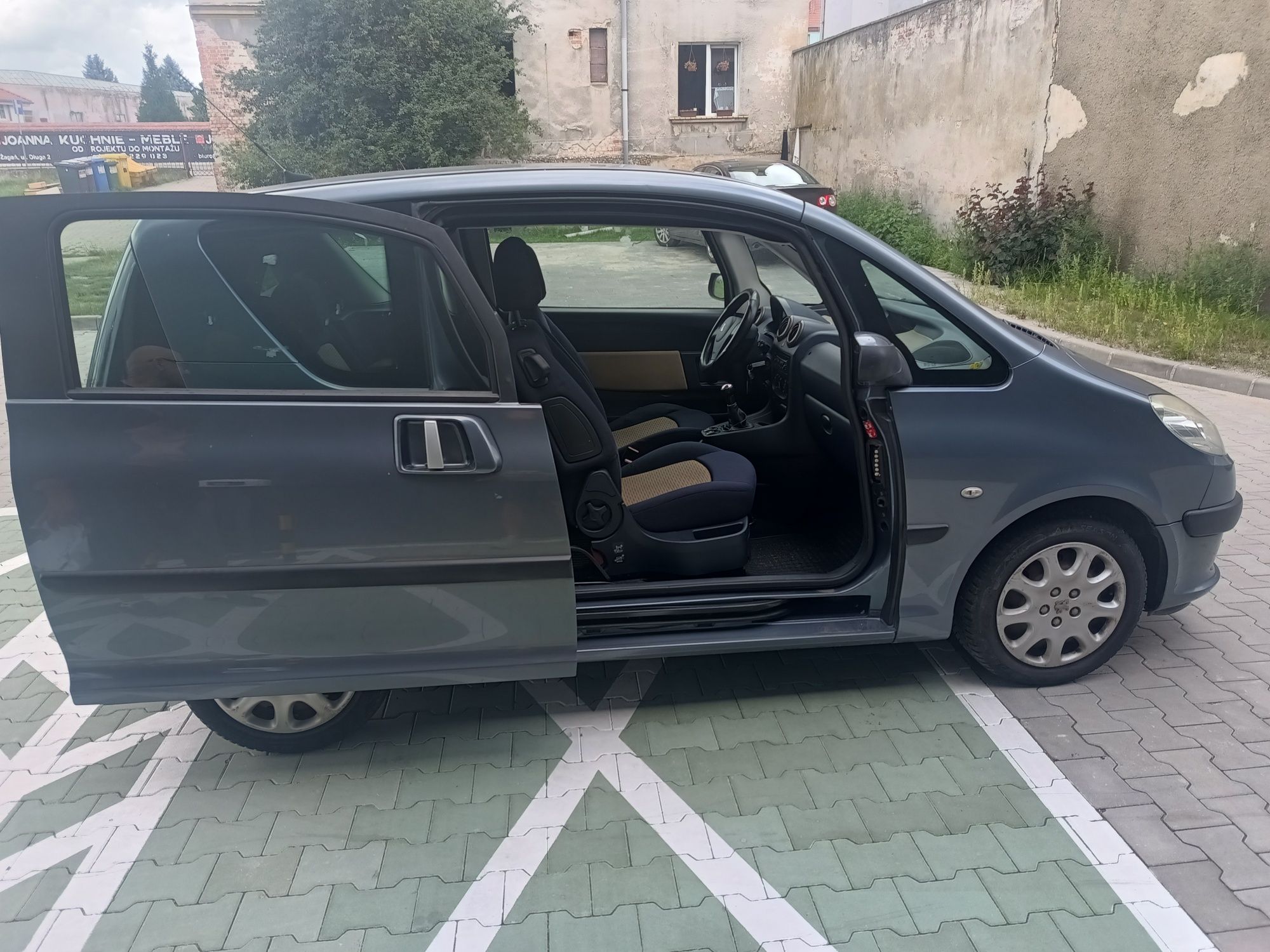 Peugeot 1007 , silnik 1.4