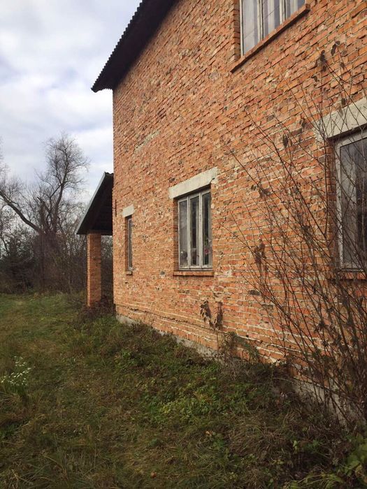 Продаж будинку з ділянкою Львівська обл.