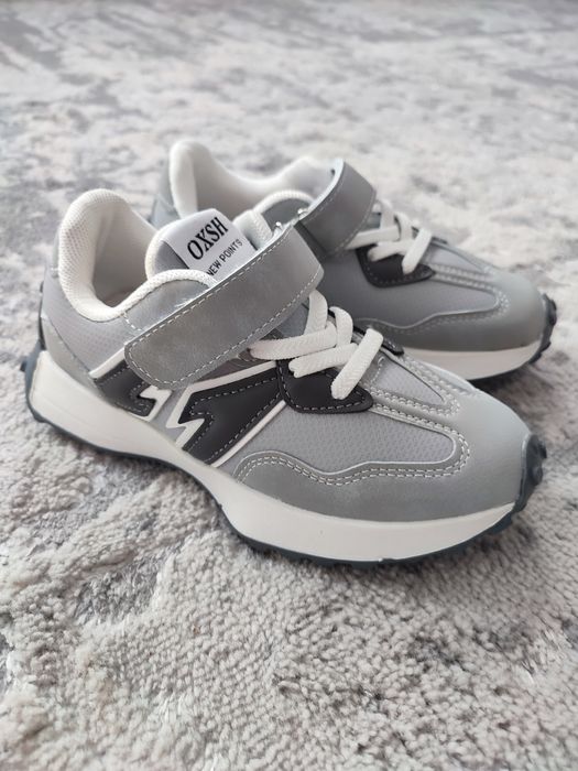 Продам дитячі кросівки на хлопчика