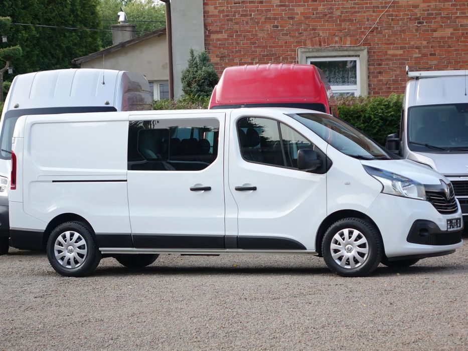Renault Trafic 6-osobowy LONG brygadówka L2H1