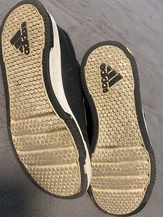 Кросівки Adidas 38p