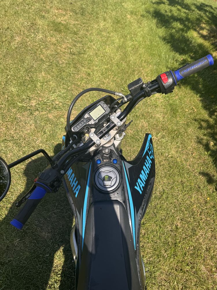 Yamaha wr125.