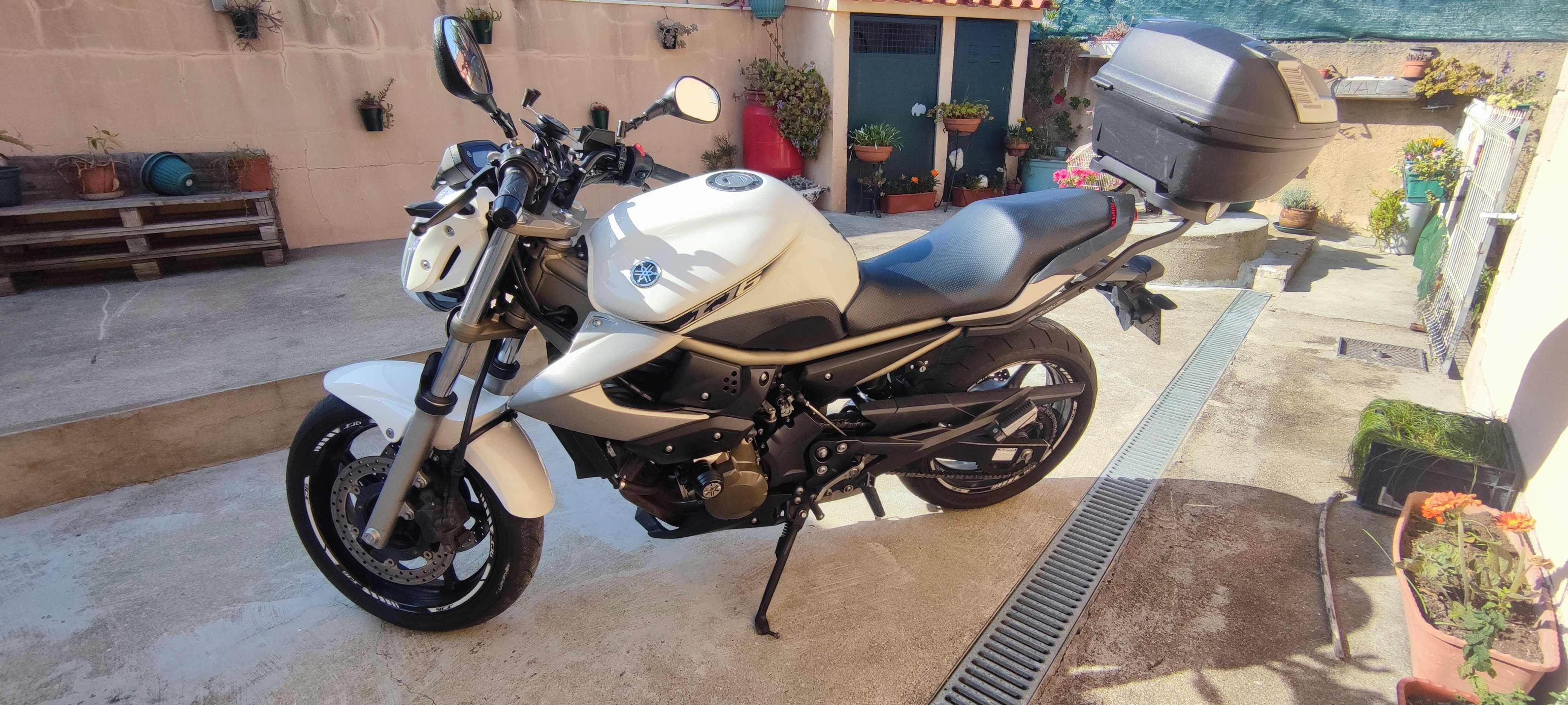yamaha xj6 branco perola 2010 + top case
